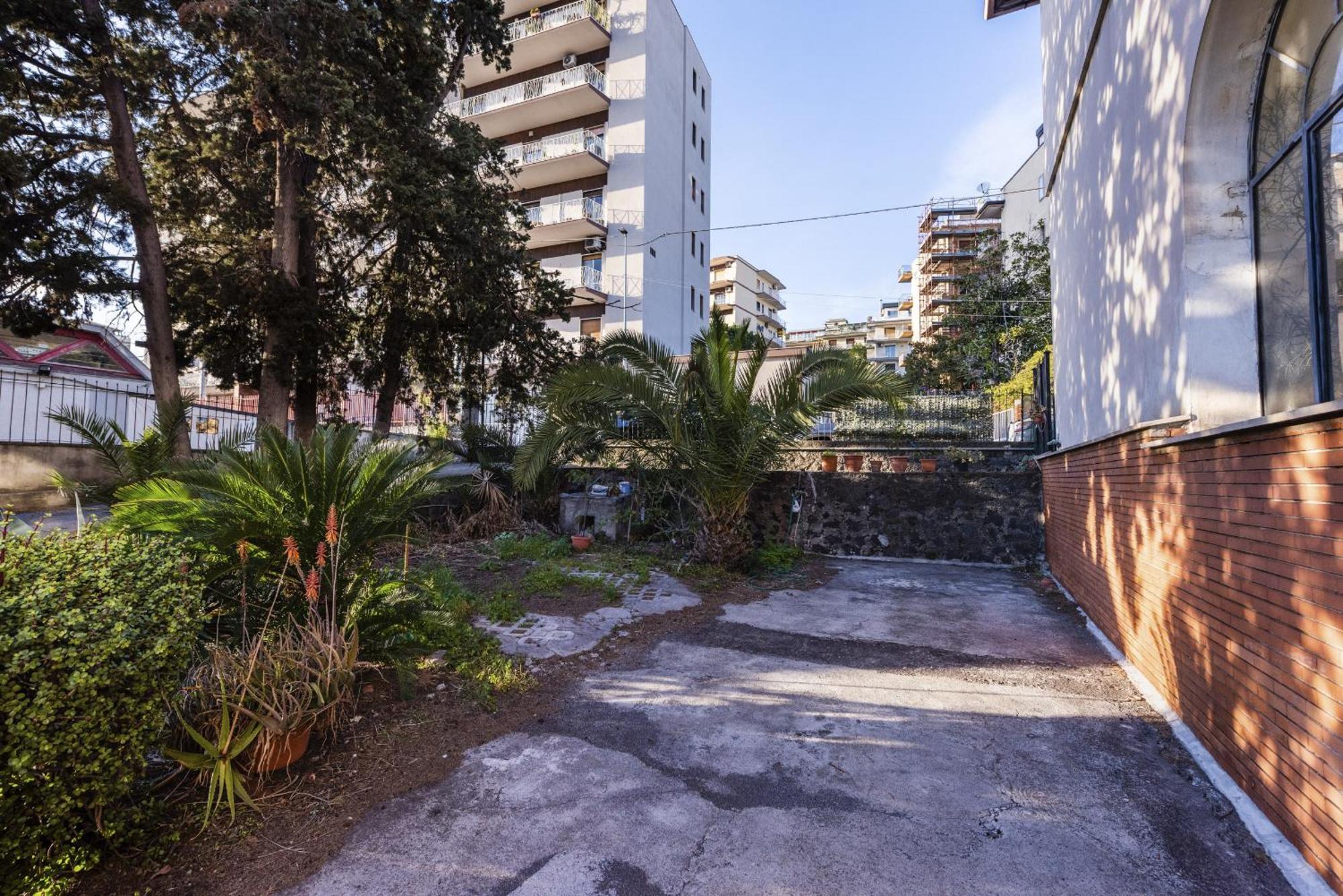 Euphorbia Apartments By Wonderful Italy CTA Exterior foto